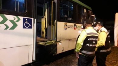 Photo of Fiscais realizam operação no transporte público e reprovam 19 ônibus