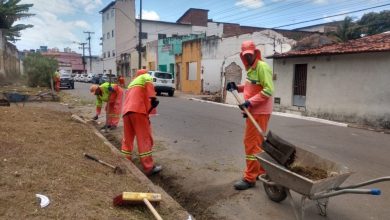 Photo of Prefeitura de Maceió realiza mutirão de limpeza nos bairros de Bebedouro e Pinheiro