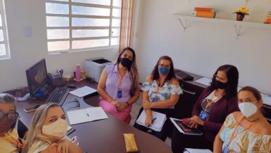 Photo of Educação discute plano de formação continuada para os profissionais da rede municipal