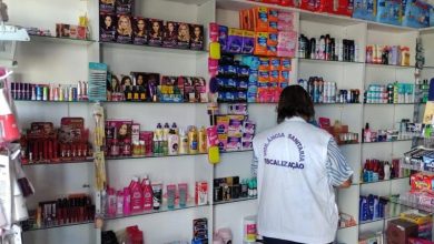 Photo of Vigilância Sanitária – fiscaliza interdita duas farmácias com irregularidades na parte alta de Maceió